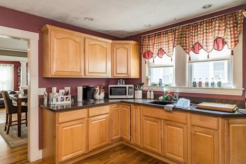 81 Needham St, Dedham, MA 02026 photo 4