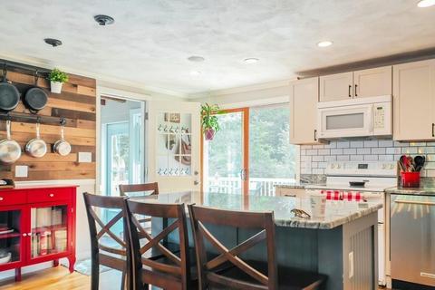 40 Glenmere Cir, Reading, MA 01867 photo 8