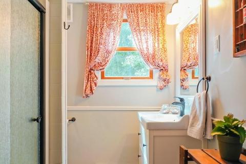 40 Glenmere Cir, Reading, MA 01867 photo 11