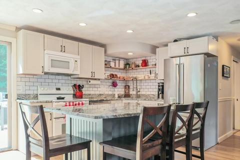 40 Glenmere Cir, Reading, MA 01867 photo 6
