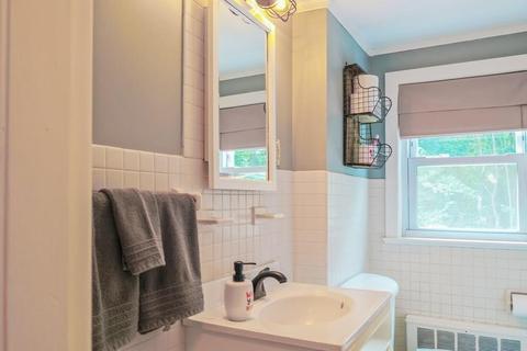 40 Glenmere Cir, Reading, MA 01867 photo 16