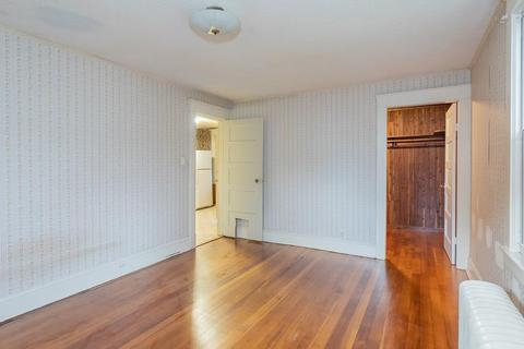 90 Merida St, Springfield, MA 01104 photo 18