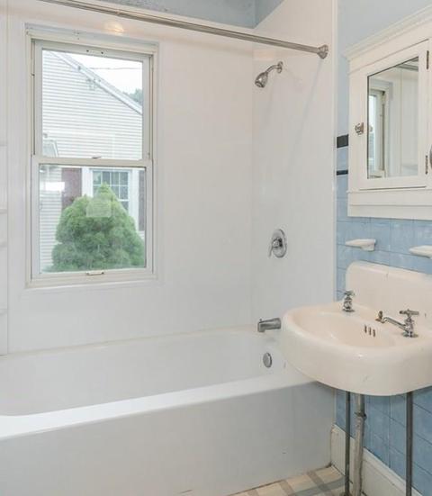 90 Merida St, Springfield, MA 01104 photo 22