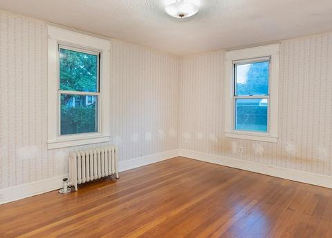 90 Merida St, Springfield, MA 01104 photo 16