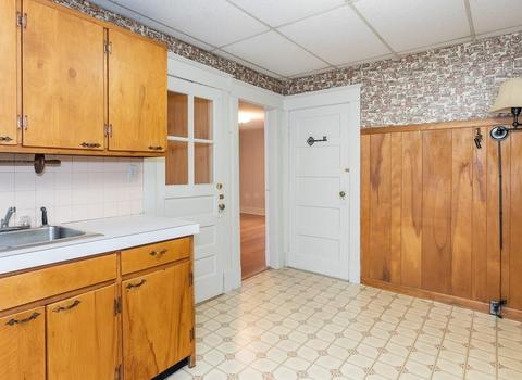 90 Merida St, Springfield, MA 01104 photo 6