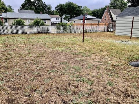 77 Methuen St, Springfield, MA 01119 photo 14