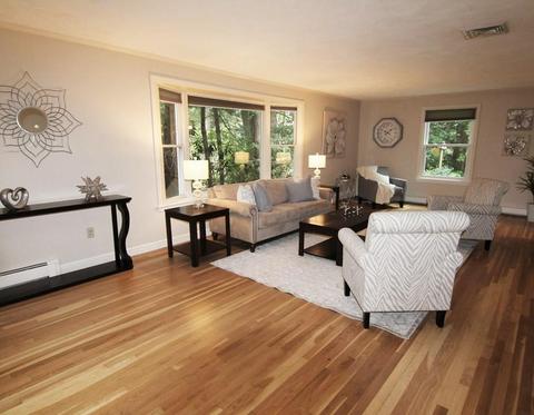 4 Paddock Ln, Lexington, MA 02421 photo 4