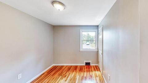 120 Cobb Ave, Chicopee, MA 01013 photo 15