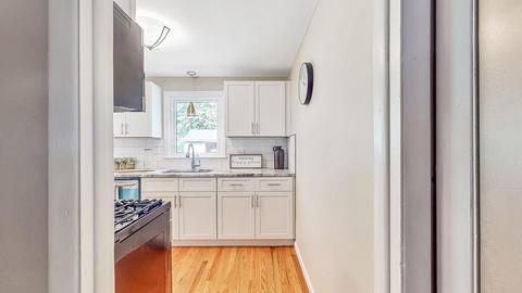 120 Cobb Ave, Chicopee, MA 01013 photo 8