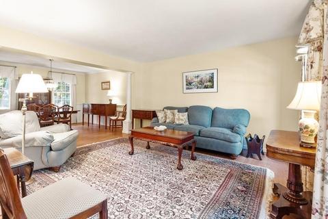 4 Hazelnut St, Acton, MA 01720 photo 9