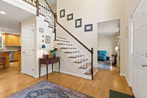 4 Hazelnut St, Acton, MA 01720 photo 8