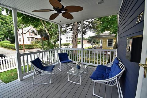 37 Agate Ave, Worcester, MA 01604 photo 4