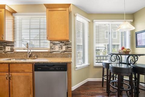 700 Shore Dr #805, Fall River, MA 02721 photo 4
