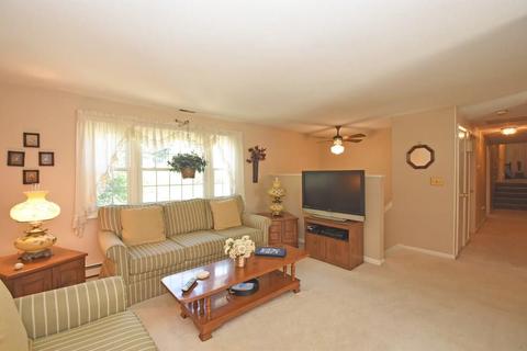 5 Egan Ave, Worcester, MA 01604 photo 3