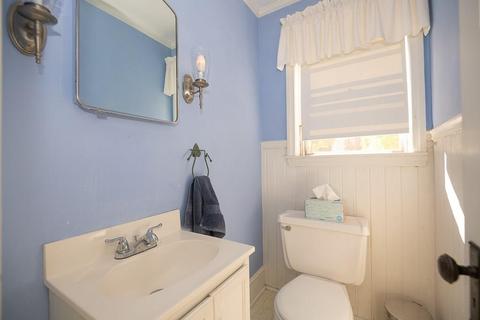 2 Cornell St, Worcester, MA 01602 photo 24