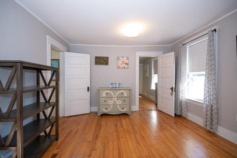 2 Cornell St, Worcester, MA 01602 photo 8
