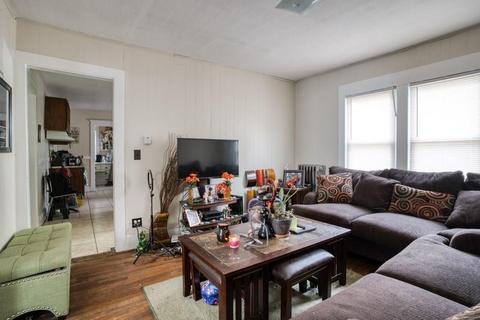 70 Windemere St, Springfield, MA 01104 photo 29