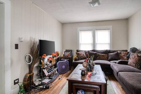 70 Windemere St, Springfield, MA 01104 photo 31