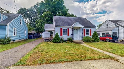 210 Windemere St, Springfield, MA 01104 photo 26