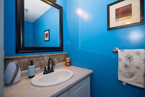 27 Onset St, Worcester, MA 01604 photo 29