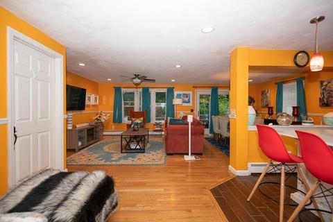 27 Onset St, Worcester, MA 01604 photo 8