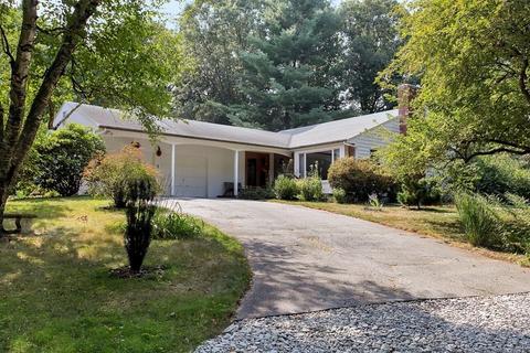 89 Taylor Rd, Acton, MA 01720 photo 2