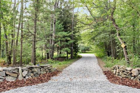 89 Taylor Rd, Acton, MA 01720 photo 1