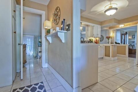 1458 Plumtree Rd, Springfield, MA 01119 photo 3