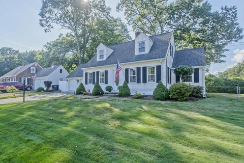 1458 Plumtree Rd, Springfield, MA 01119 photo 1