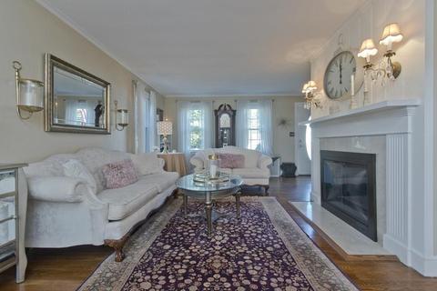 1458 Plumtree Rd, Springfield, MA 01119 photo 13