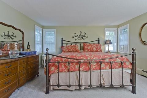 1458 Plumtree Rd, Springfield, MA 01119 photo 23