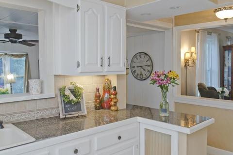 1458 Plumtree Rd, Springfield, MA 01119 photo 6