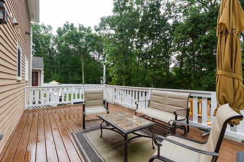 3 Nancy Ct, Blackstone, MA 01504 photo 21