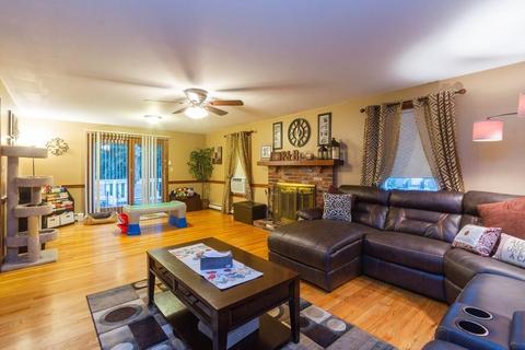 3 Nancy Ct, Blackstone, MA 01504 photo 12