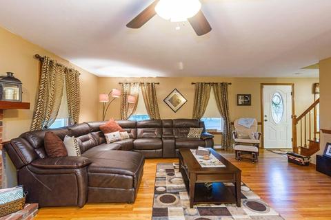 3 Nancy Ct, Blackstone, MA 01504 photo 11