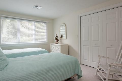 31 Hook Dr, Mashpee, MA 02649 photo 17