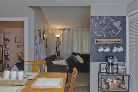 177 Hampden St, Springfield, MA 01151 photo 8