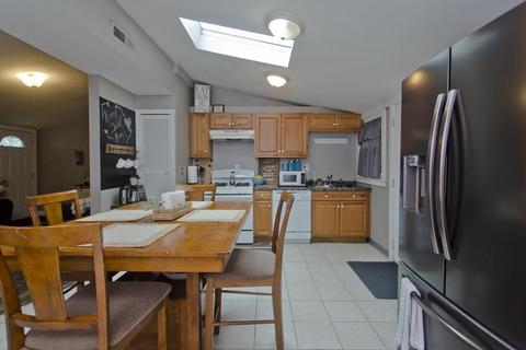 177 Hampden St, Springfield, MA 01151 photo 10