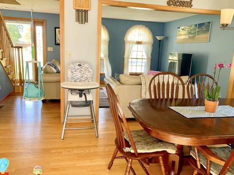 11 Arthur St, Chicopee, MA 01013 photo 9