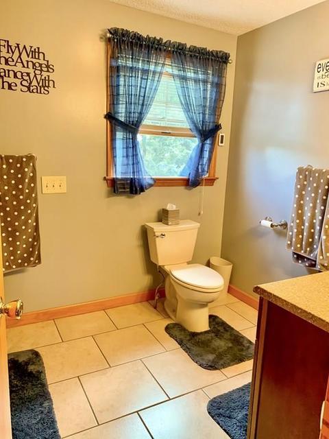 11 Arthur St, Chicopee, MA 01013 photo 21
