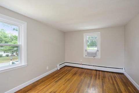 53 Sunset Dr, Raynham, MA 02767 photo 9