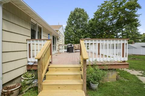 53 Sunset Dr, Raynham, MA 02767 photo 13