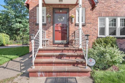 3 Silver St, Springfield, MA 01107 photo 4