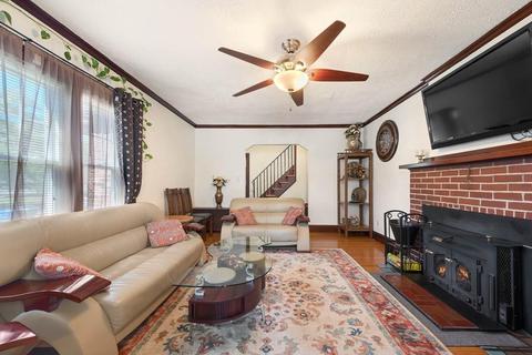 3 Silver St, Springfield, MA 01107 photo 11