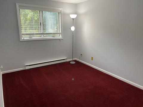 23 Old Stagecoach Rd #14, Epping, NH 03042 photo 12