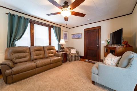 42 Wayne St, Worcester, MA 01603 photo 5