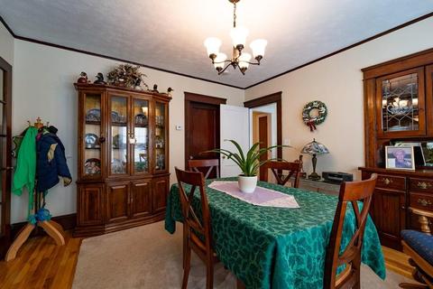 42 Wayne St, Worcester, MA 01603 photo 11