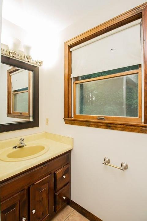 38 1st St, Worcester, MA 01602 photo 16