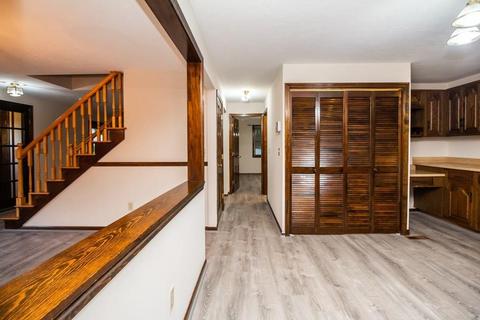38 1st St, Worcester, MA 01602 photo 9
