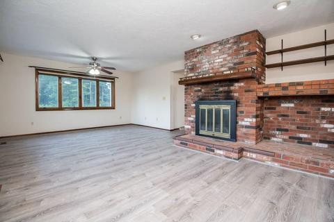 38 1st St, Worcester, MA 01602 photo 5
